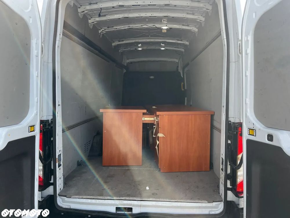 Ford Transit - 15