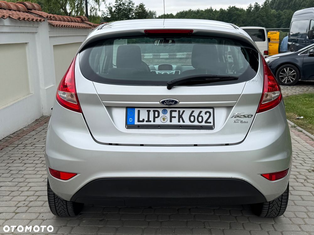 Ford Fiesta - 17