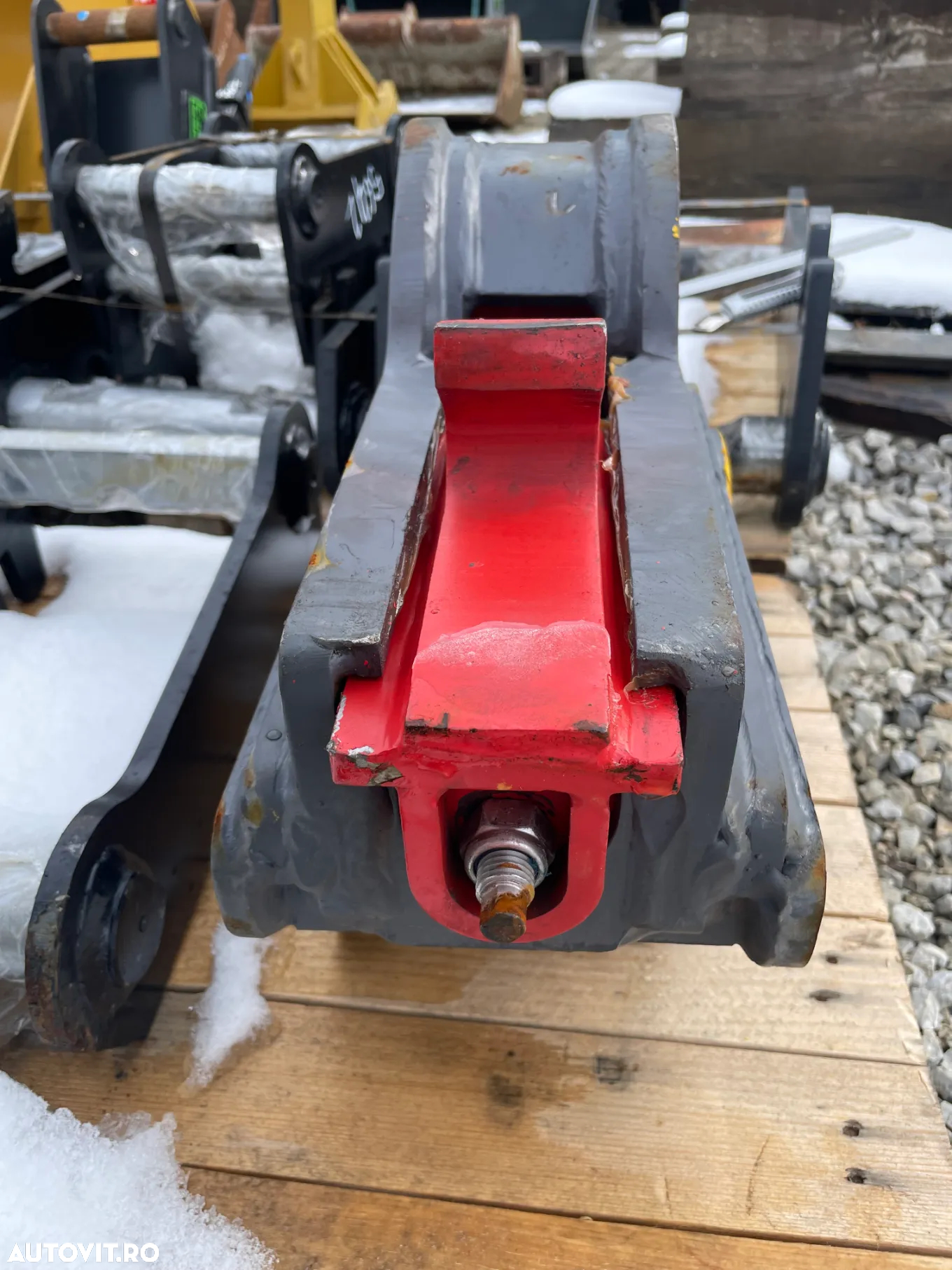 Sistem Strickland Rapid Automat De Prindere Cupe Pentru Excavatoare cu bolt de 40mm - 10