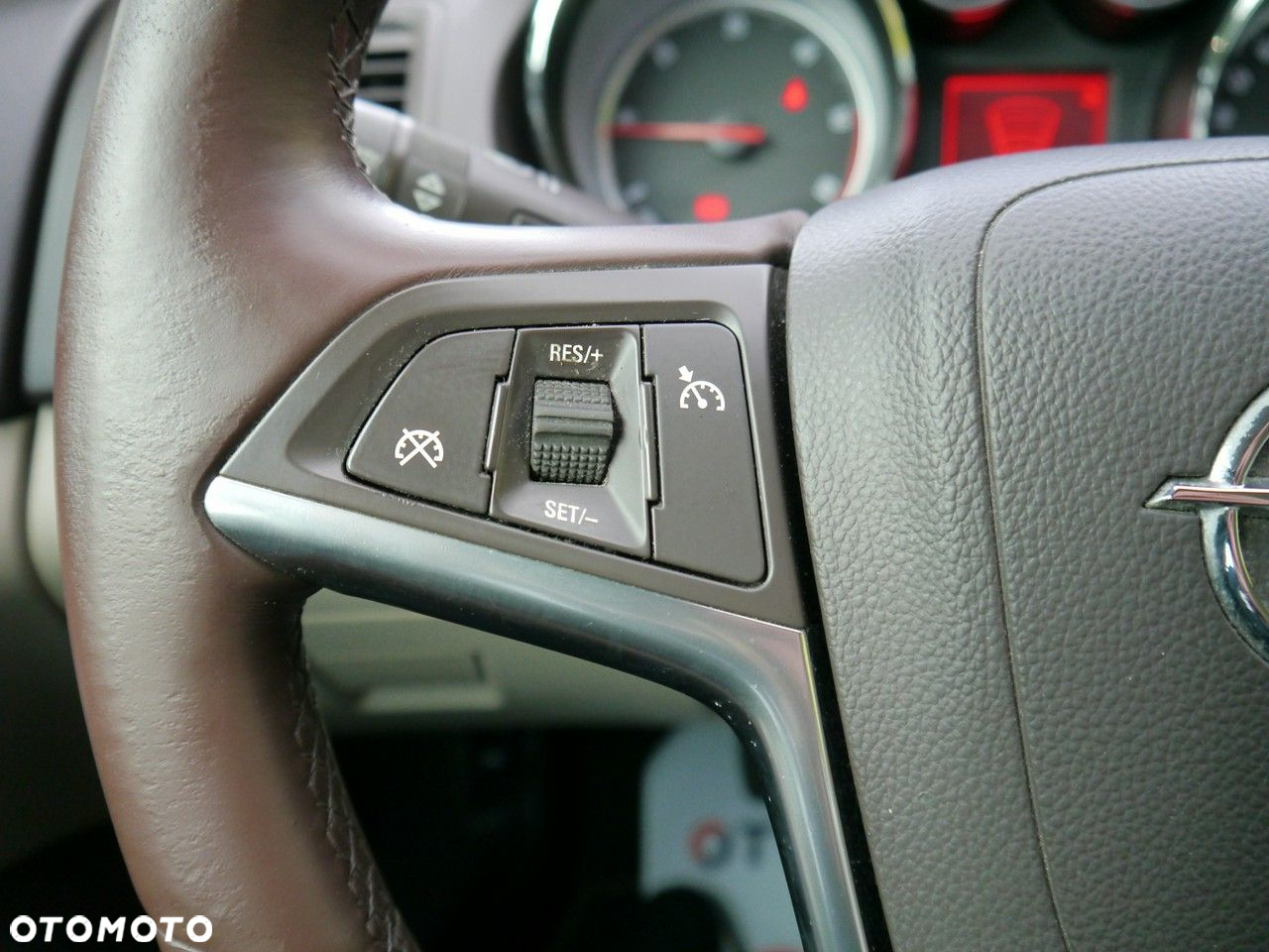 Opel Insignia 2.0 CDTI Cosmo - 29