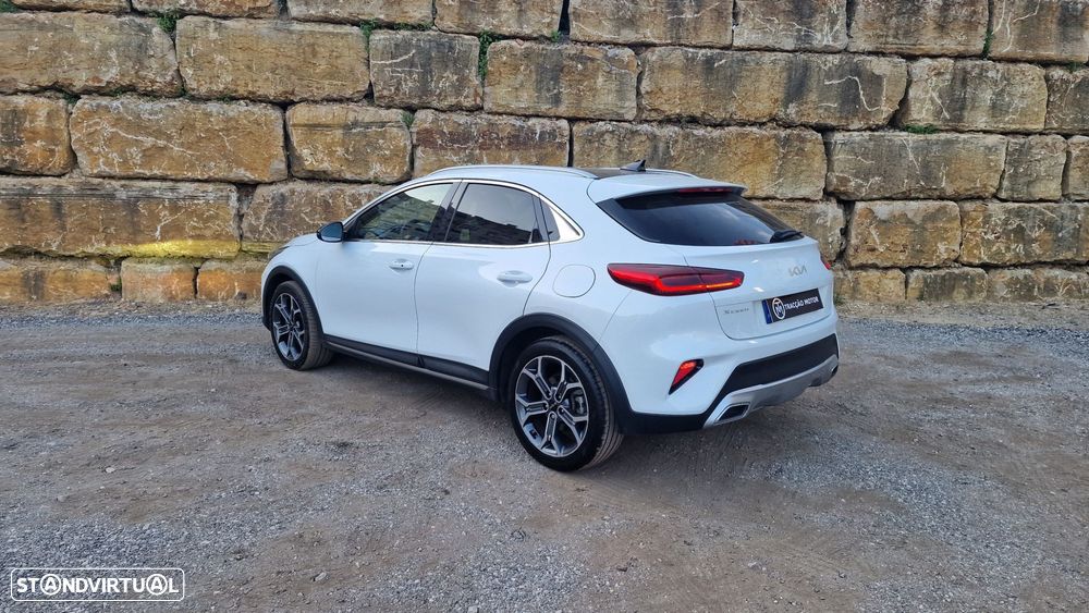Kia XCeed 1.0 T-GDI Tech+SRF - 9