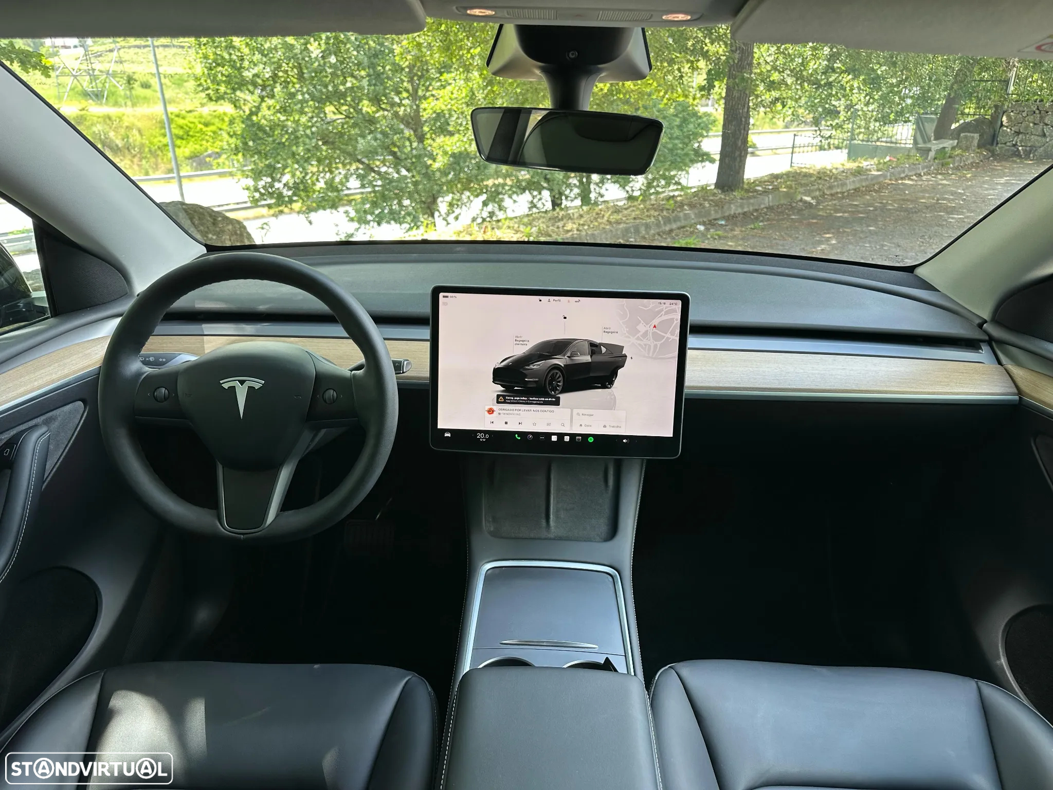 Tesla Model Y Long Range Dual Motor AWD - 28