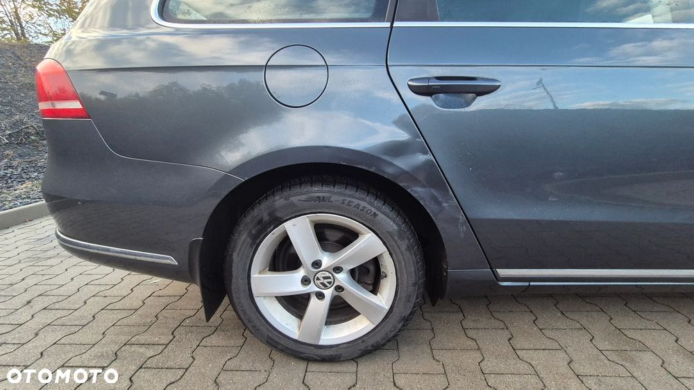 Volkswagen Passat - 11