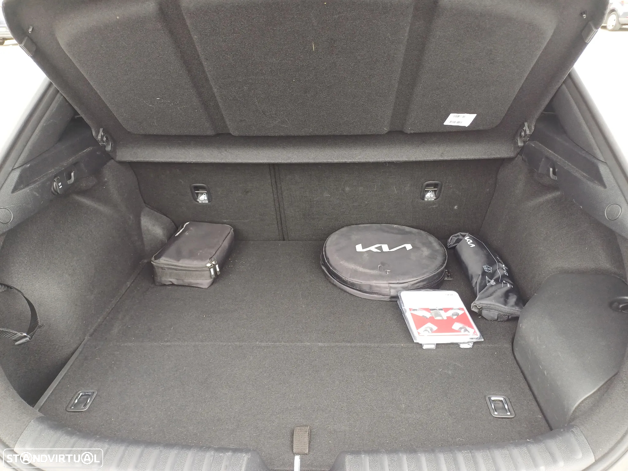 Kia XCeed 1.6 GDi PHEV Tech - 9