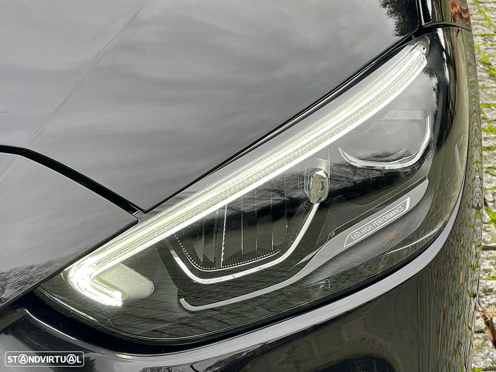 Mercedes-Benz C 300 e T 9G-TRONIC AMG Line - 12