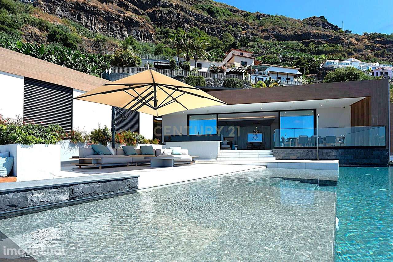 Moradia Moderna de Luxo com Vista Deslumbrante sobre o Atlântico – Sít - Grande imagem: 5/32