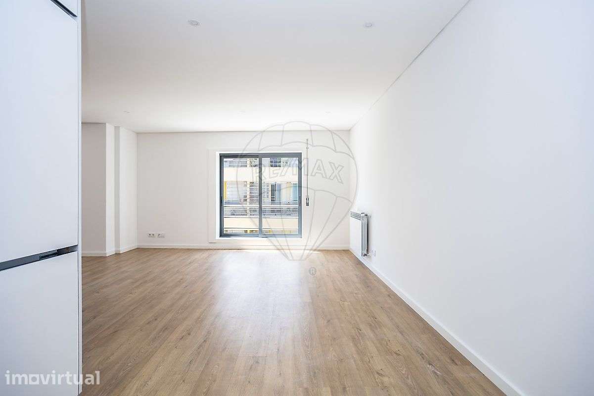 Apartamento T3 à venda em Camarate - Grande imagem: 3/44