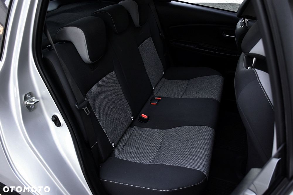 Toyota Yaris 1.5 20th Anniversary - 8