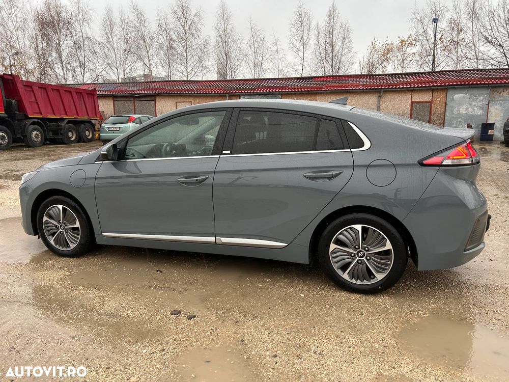 Hyundai IONIQ Plug-In 141CP Exclusive - 7