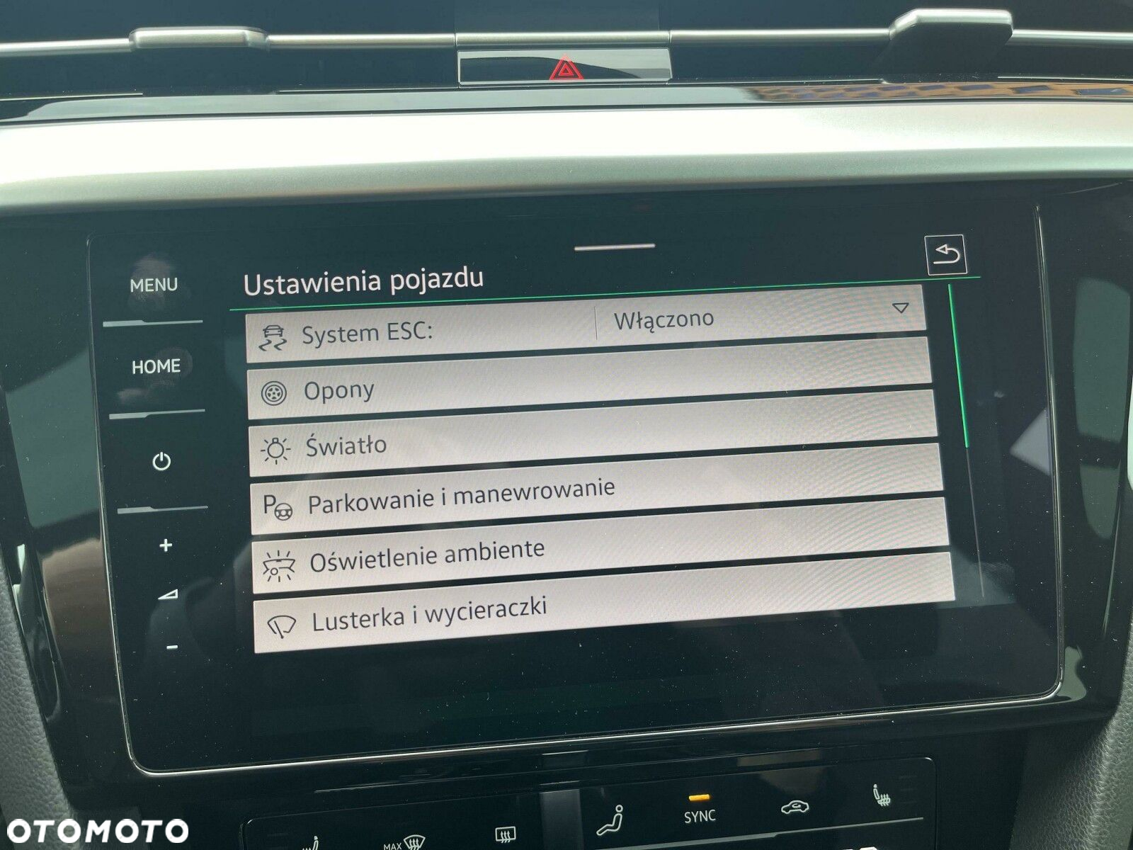 Volkswagen Arteon 2.0 TSI 4Motion R DSG - 33