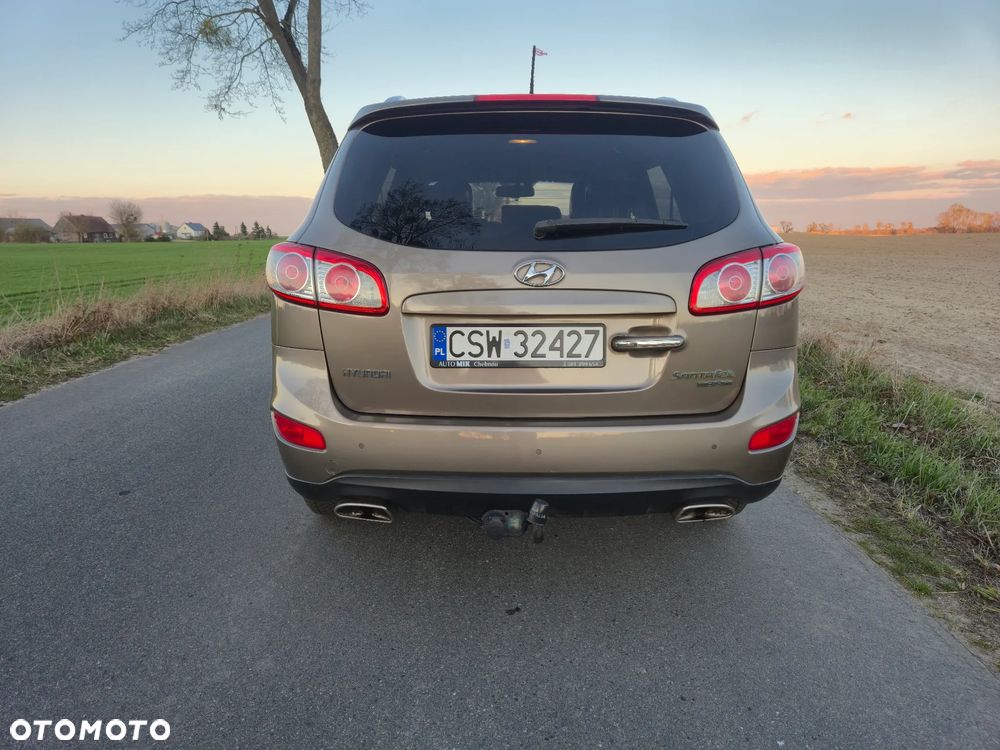 Hyundai Santa Fe - 23