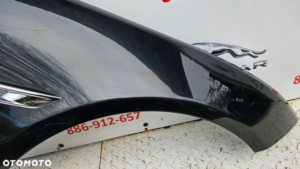 Jaguar XJ 351 Błotnik przód prawy Błotnik przedni prawy PEF - 9