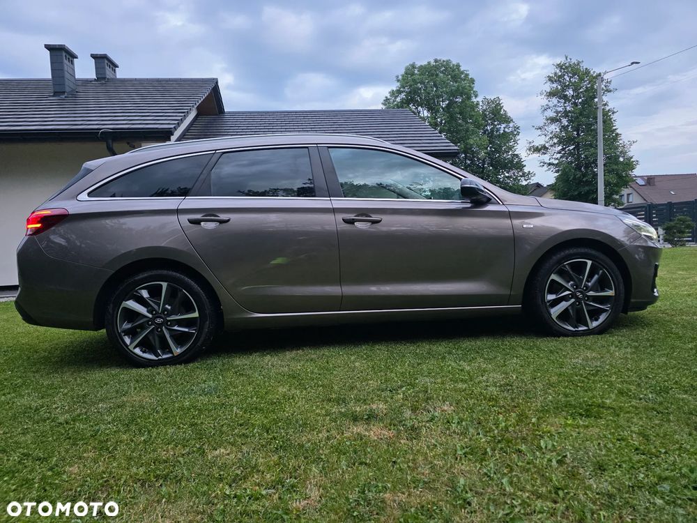 Hyundai i30 1.6 CRDI 48V-Hybrid DCT Prime - 20