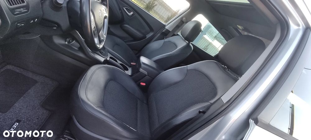 Hyundai ix35 2.0 2WD Style - 29