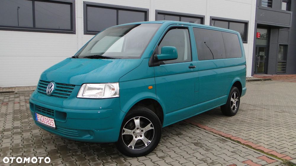 Volkswagen Transporter Shuttle L1 - 2