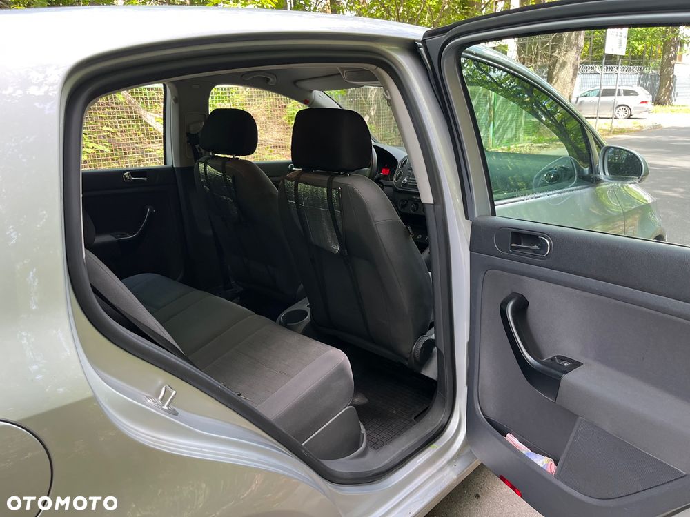 Volkswagen Golf Plus 1.9 TDI Comfortline - 10