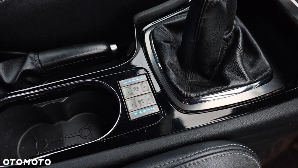 Ford Mondeo 2.0 FF Titanium - 20