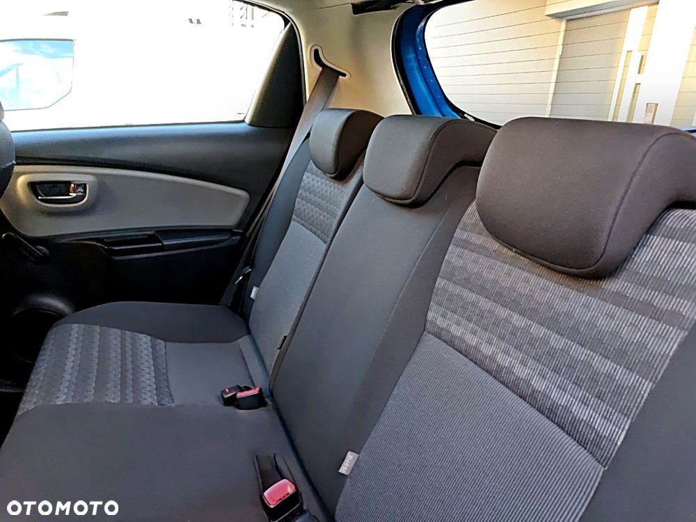 Toyota Yaris 1.33 VVT-i Edition - 38