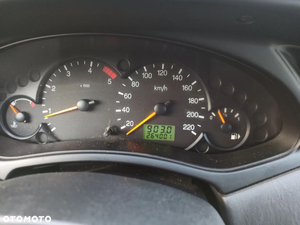 Ford Focus 1.8 TDCi Comfort - 7