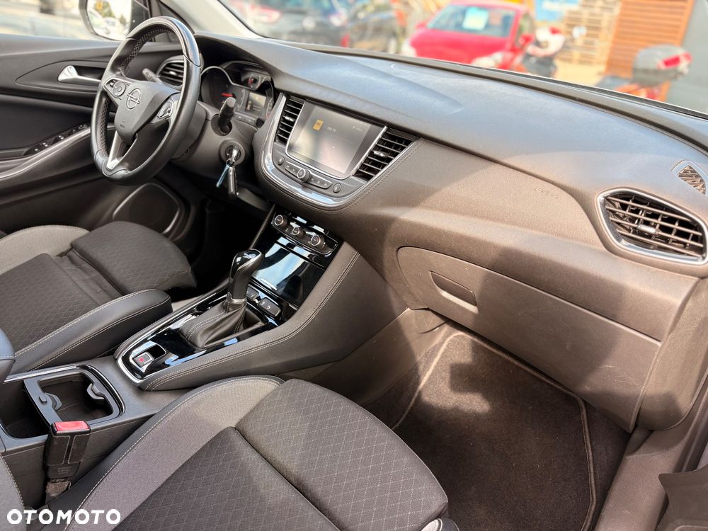 Opel Grandland X 1.2 Start/Stop Automatik 120 Jahre - 23