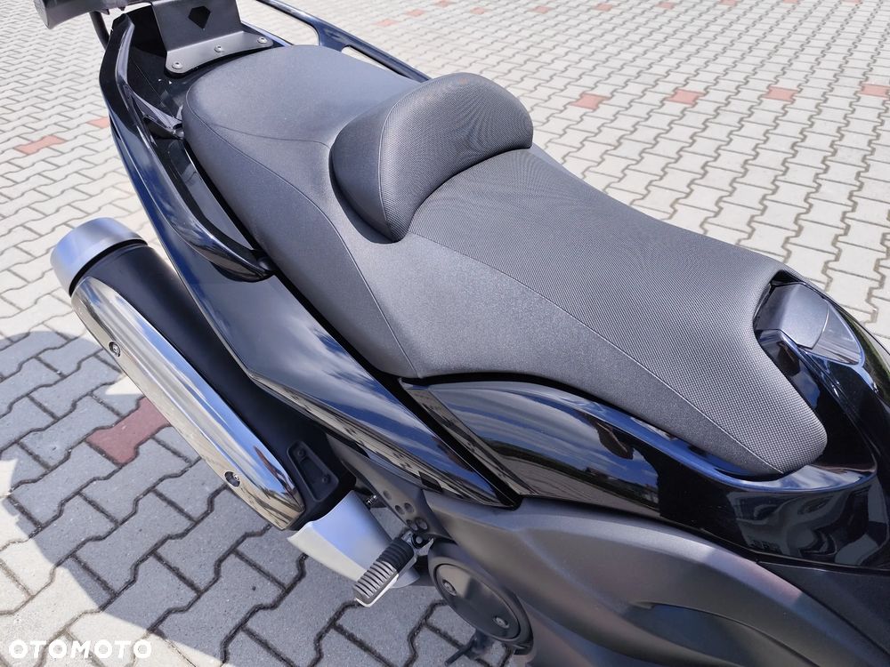 Yamaha Tmax - 22
