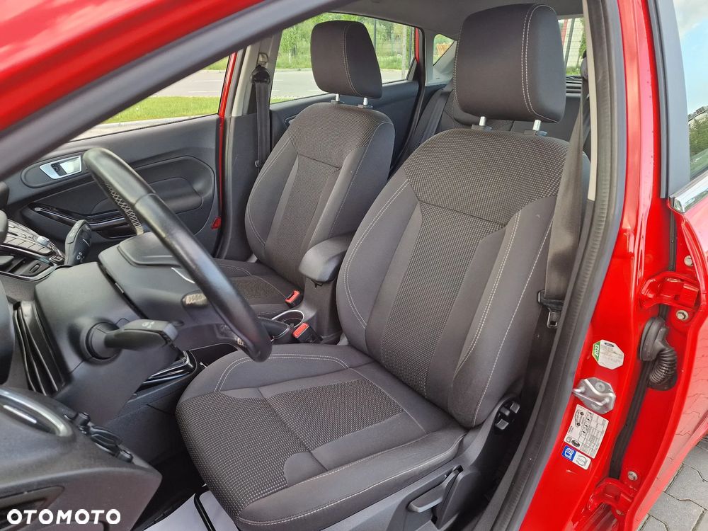 Ford Fiesta - 20
