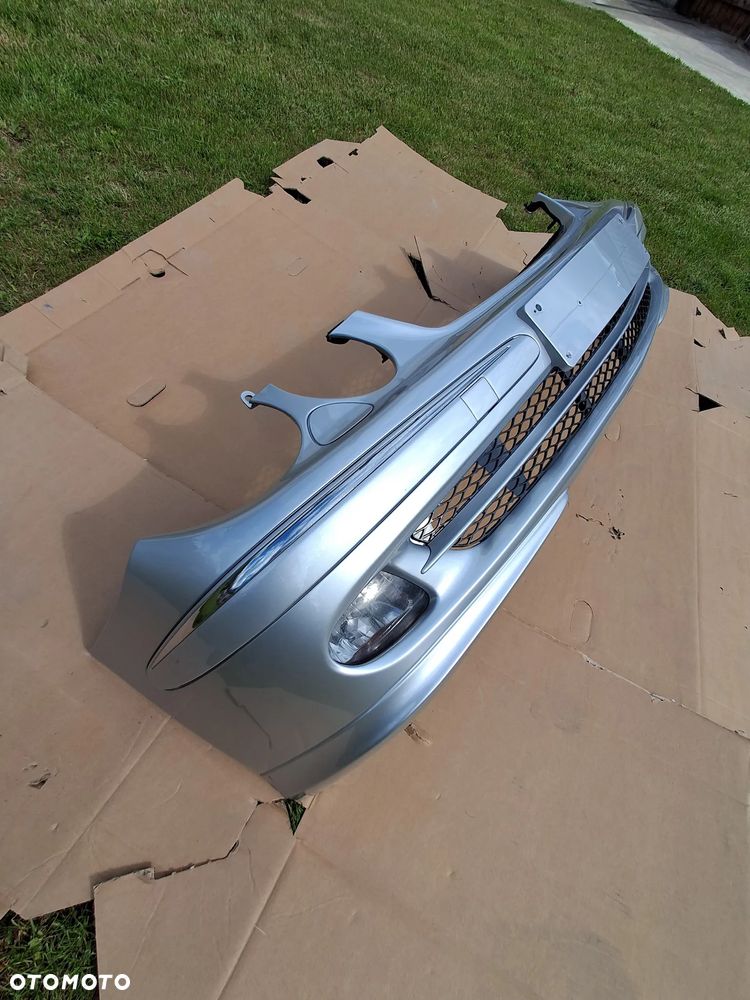 Zderzak przedni Mercedes E klasa W211 LAK 744 AVANTGARDE - 2