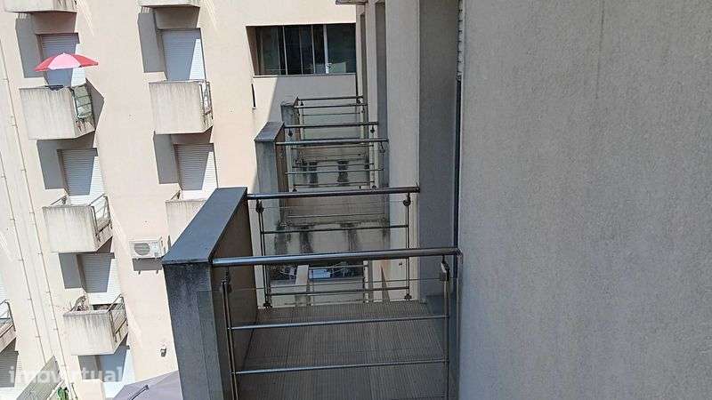 Apartamento T4 Centro Santo Tirso - Grande imagem: 2/5
