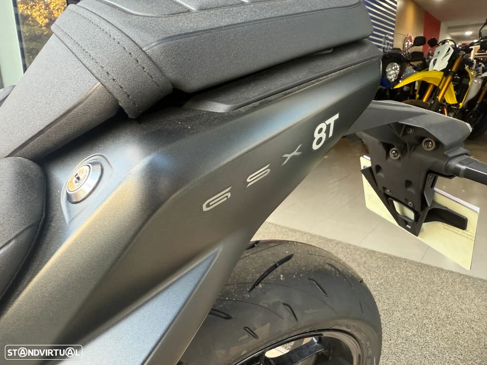 Suzuki GSX - 8 TT SERVIÇO !! DESDE 129€ Mês !! - 11