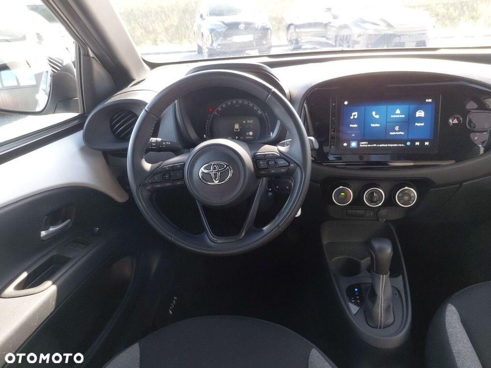 Toyota Aygo X - 12