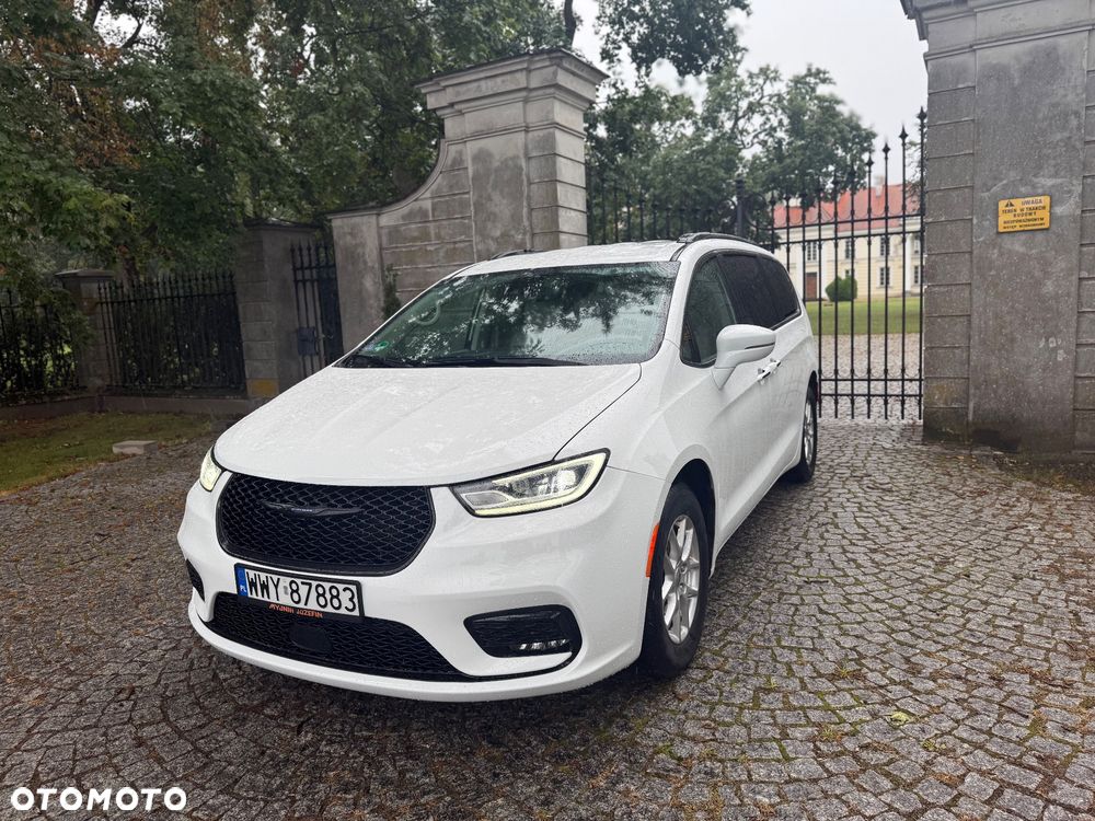 Chrysler Pacifica - 6