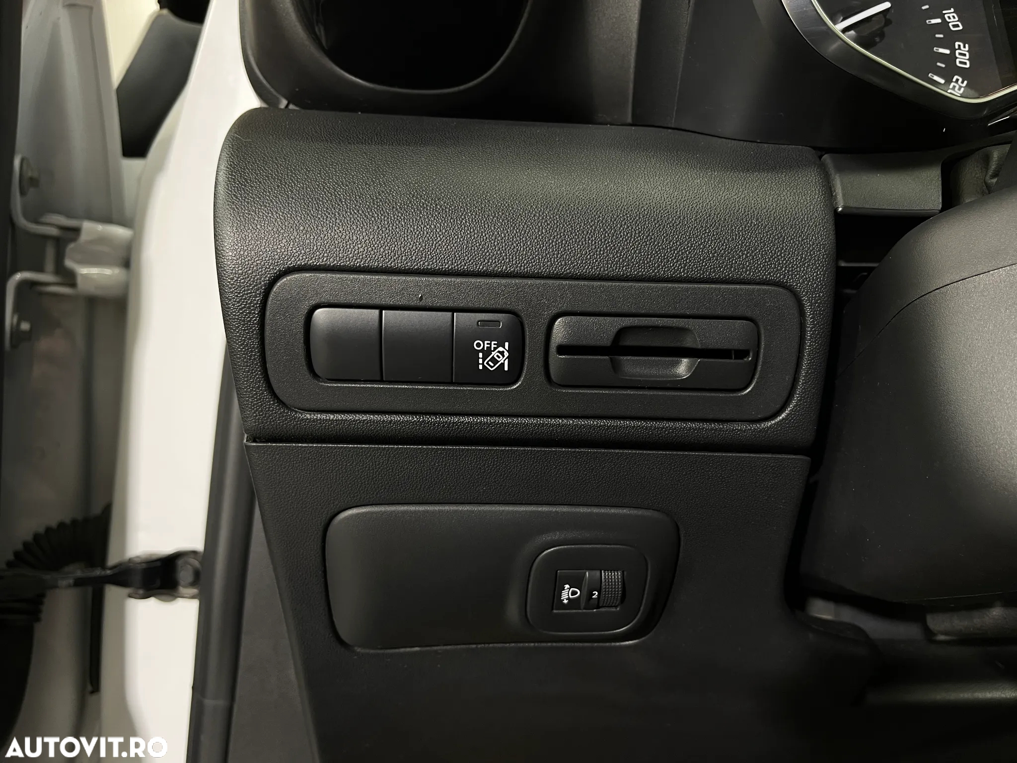 Citroën C3 AIRCROSS BlueHDI 120 Stop & Start EAT6 FEEL PACK - 24