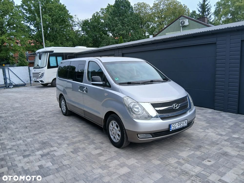 Hyundai H-1 2.5 CRDi Travel Comfort - 5