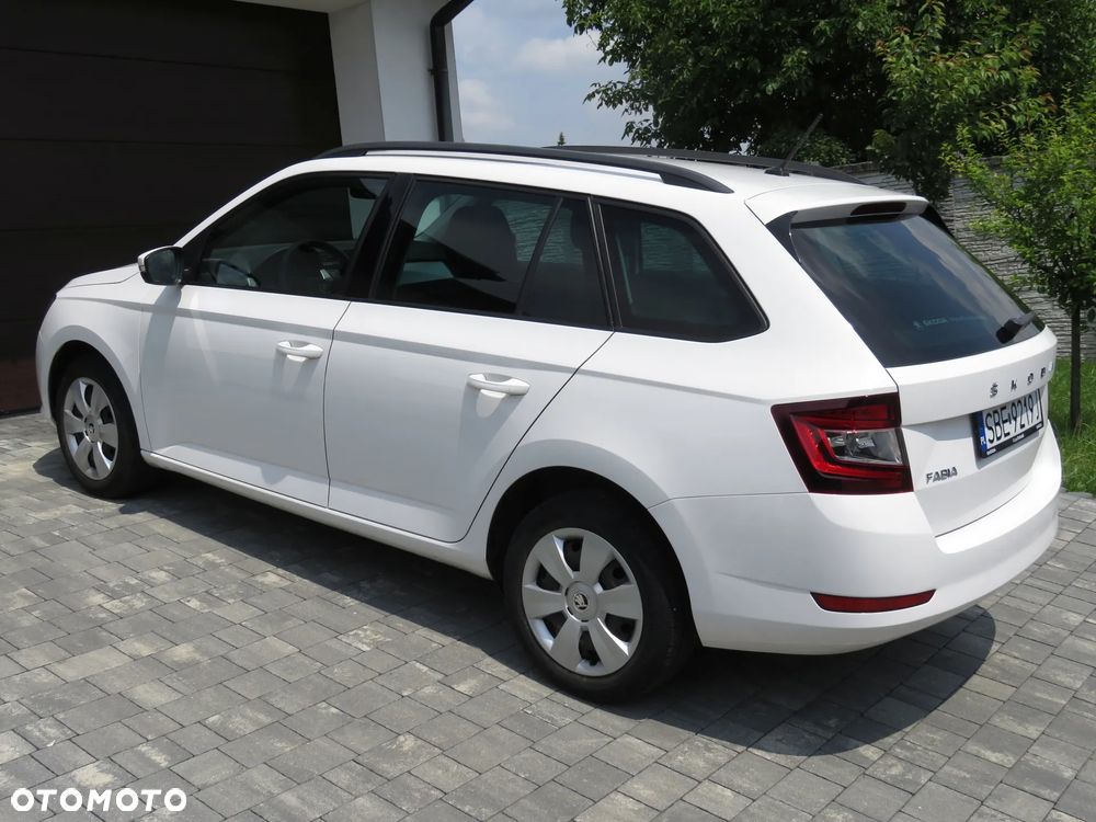 Skoda Fabia 1.0 Ambition Plus - 6
