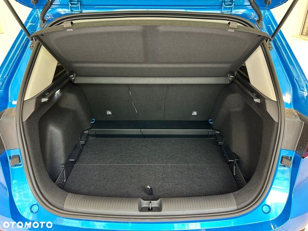 MG ZS Hybrid+ - 21