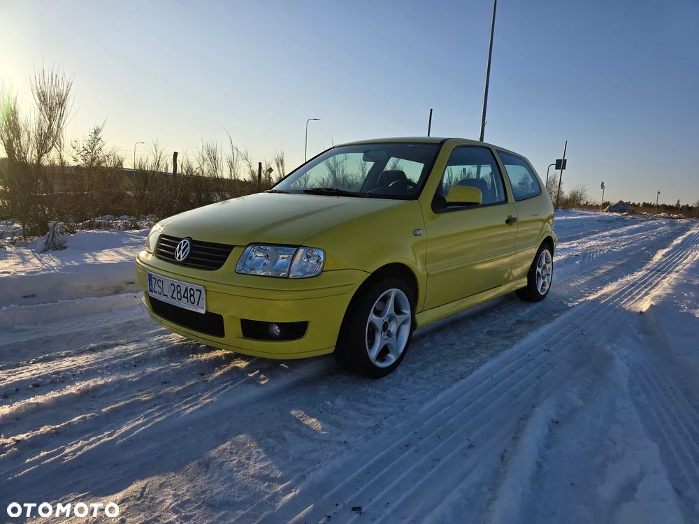 Volkswagen Polo 1.4 TDI Highline - 2