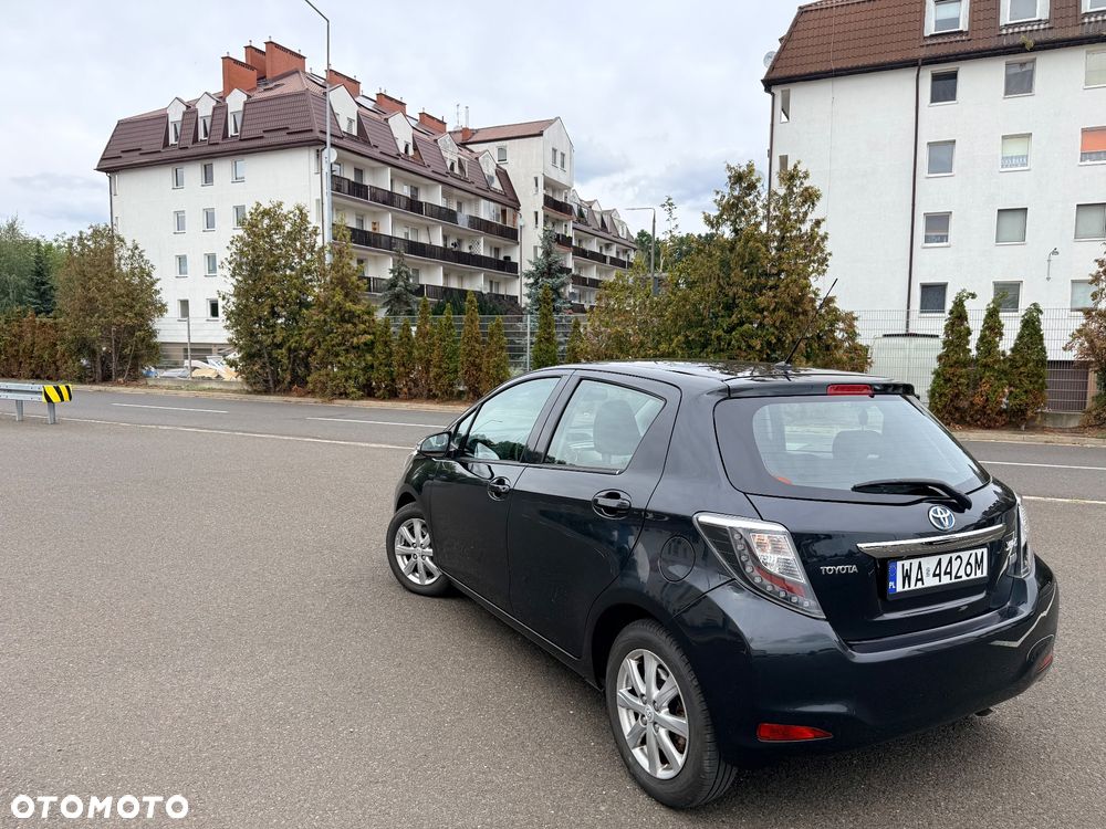 Toyota Yaris - 13