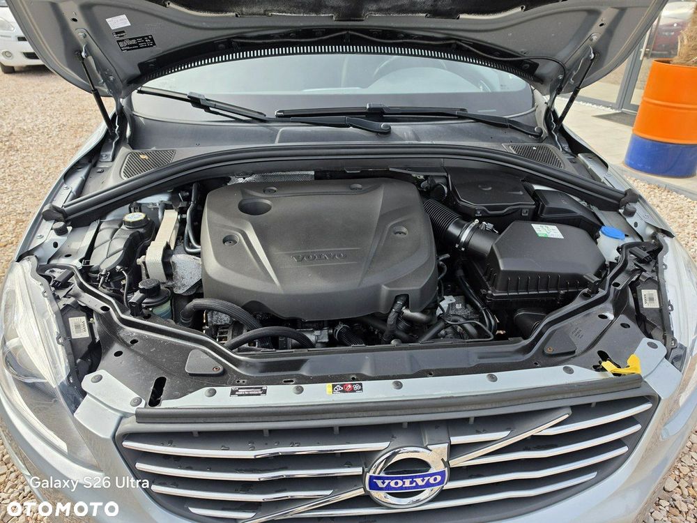 Volvo XC 60 D4 Momentum - 41