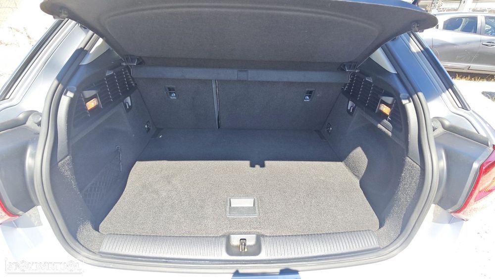 Audi Q2 1.0 TFSI Design - 11