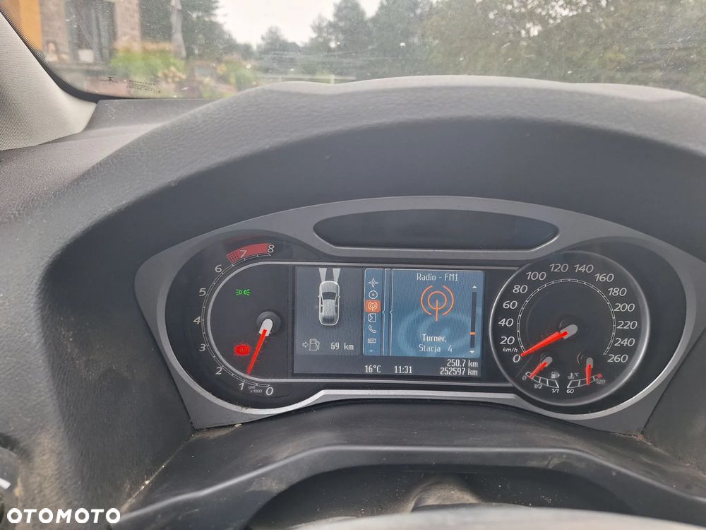 Ford Mondeo 2.0 Trend - 3