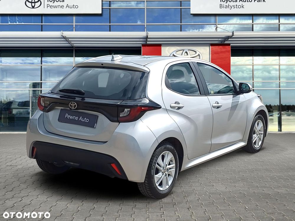 Toyota Yaris 1.5 Comfort - 6
