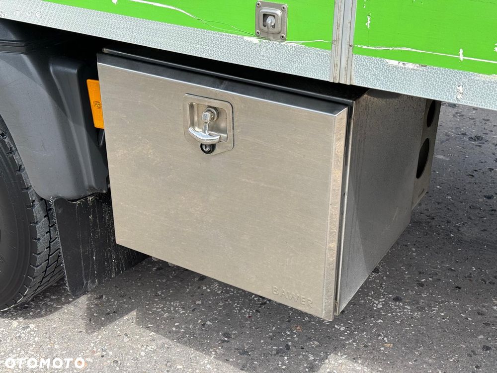 Mercedes-Benz ATEGO | 1624 | Kontener z windą i suwanym bokiem | Ładowność 8 ton | - 9