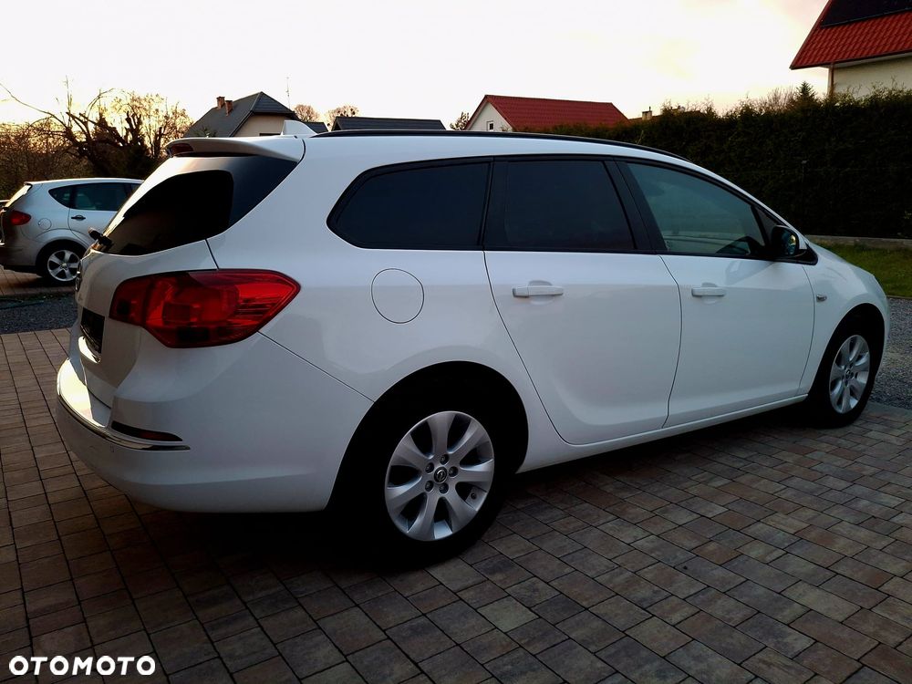 Opel Astra 1.4 Turbo Selection - 5