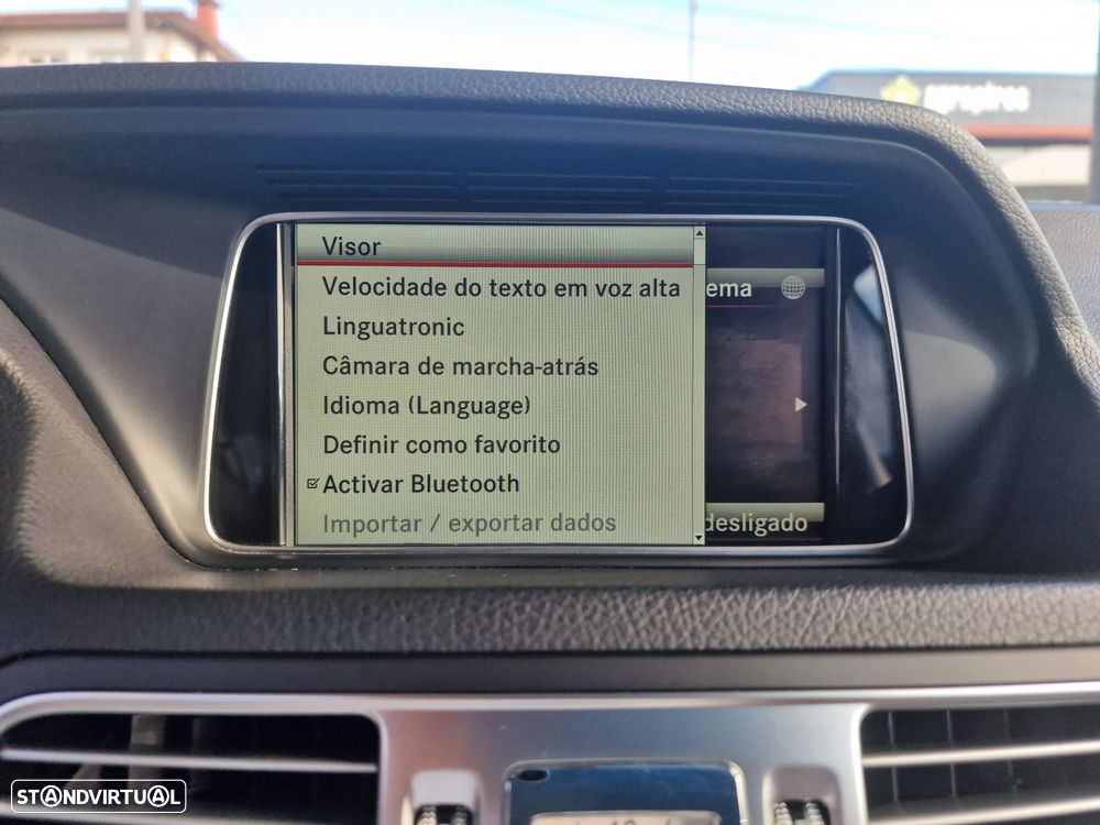 Mercedes-Benz E 350 BlueTEC Auto - 32