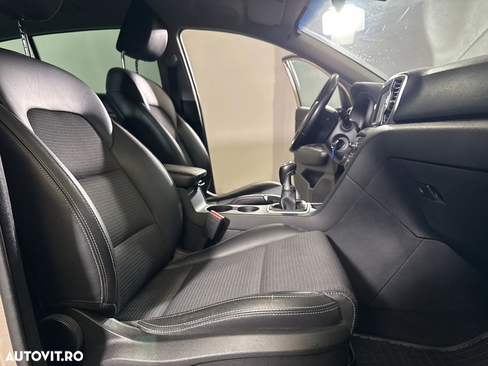 Kia Sportage - 12
