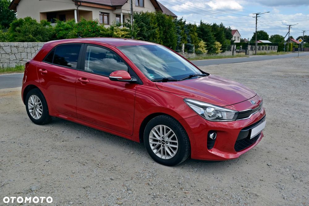 Kia Rio - 9