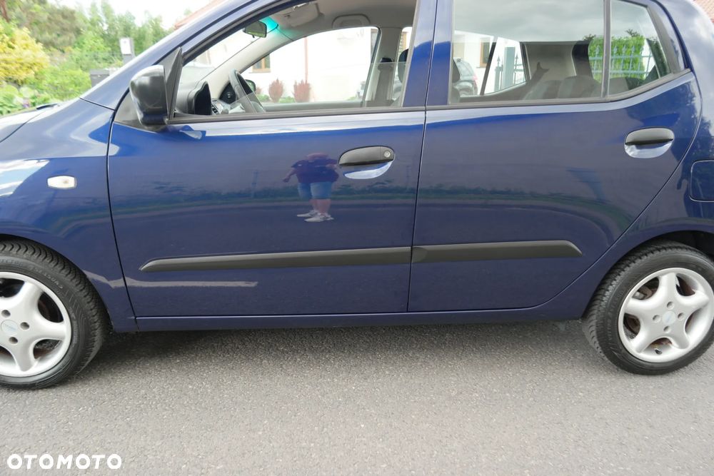 Hyundai i10 - 11