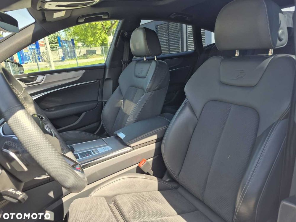 Audi A7 Sportback - 13