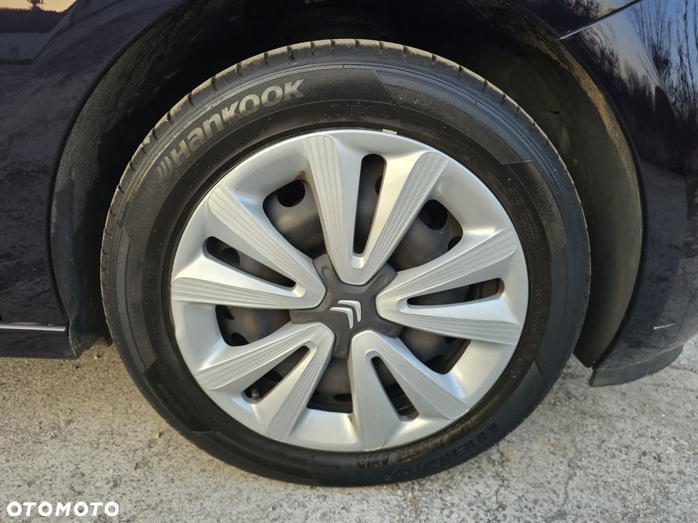 Citroën C3 Pure Tech (VTi) 82 Exclusive - 12