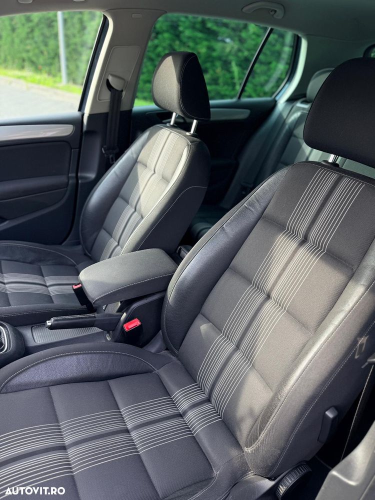 Volkswagen Golf - 7